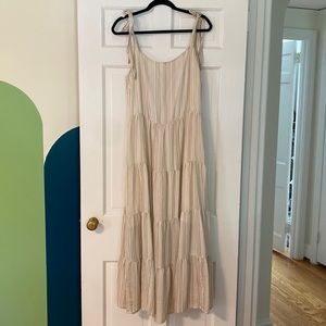 Shoulder tie maxi dress